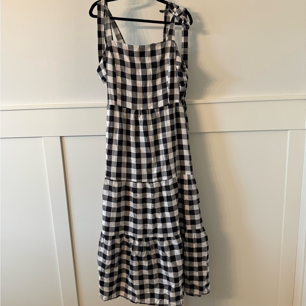 SHEIN Black and White Tiered Midi Sundress